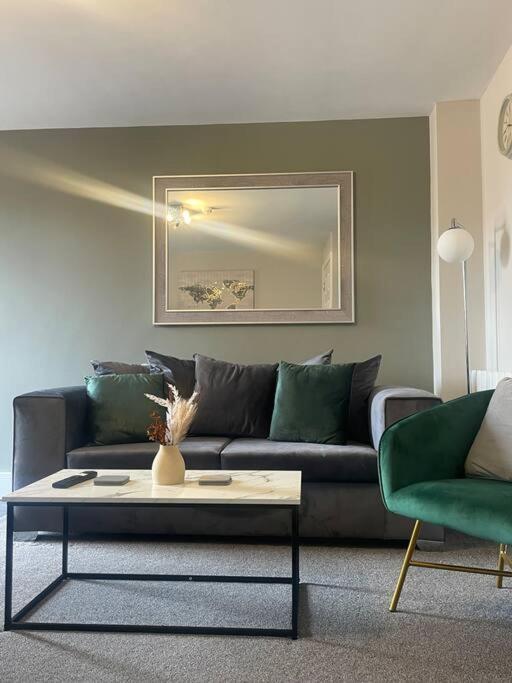Fern House - By Shortstays4U 2 Bed House With Free Parking In The Town Centre King's Lynn Exterior photo